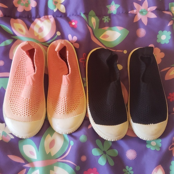 2 pair of toddler size 8 slide on stretch tennis shoes - Picture 1 of 4
